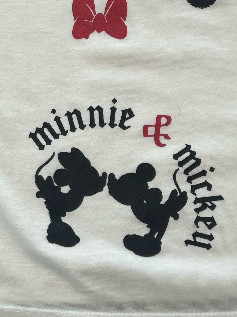 Disney Mickey & Minnie Mouse Graphic T Shirt Womens Size Small White Short Sleev - Picture 7 of 10
